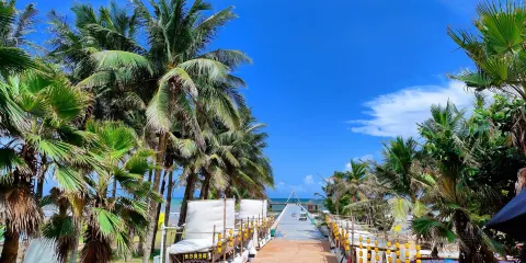 吉兆灣國際旅遊度假區