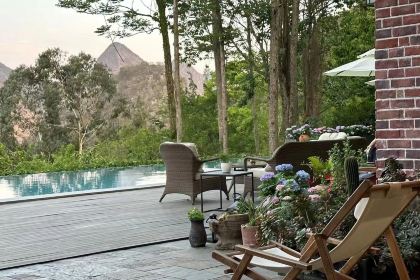 万峰林峰兮半山客栈(2店)·咖啡厅