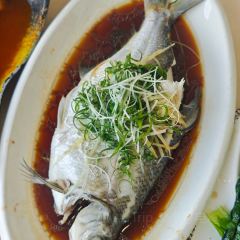 卖鱼珍河鲜坊·一线江景餐厅 User Photo