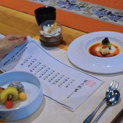 龙谷山房素食餐厅(聚龙小镇店) 여행 사진