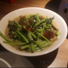 东方红·湖南菜(苏宁广场B区店) User Photo