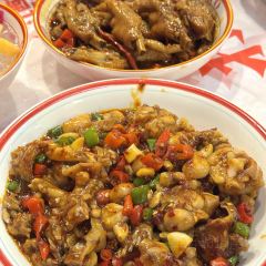 YING JIE XIAOCHI User Photo