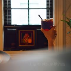 半兩·咖啡書店·浮生是杯酒張用戶圖片