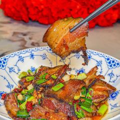 Ramen满吉·豚骨拉面·烧鸟(长宁来福士店) 여행 사진