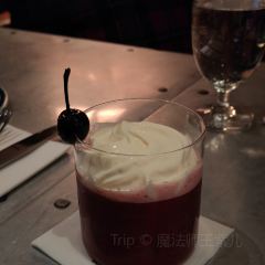 Ralph's Bar User Photo