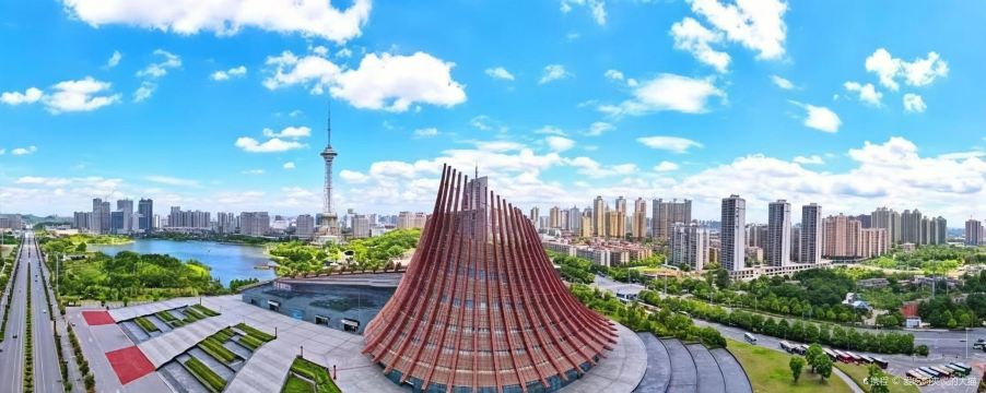 Shennong Town Emperor Yan Culture Theme Park