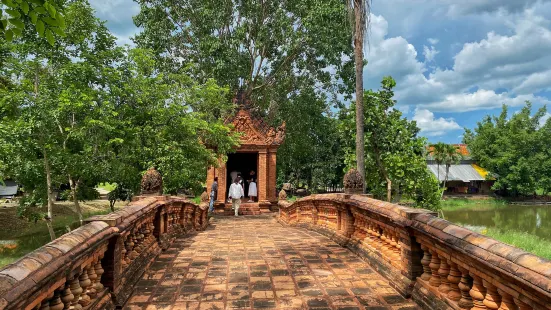 The Terracotta Garden At Lamphun