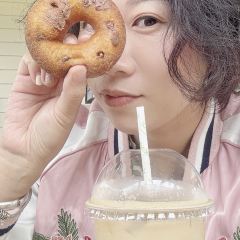 Famous Berry Donut Van User Photo