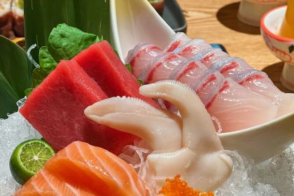 大赞·炙烧寿司(台山万达店)