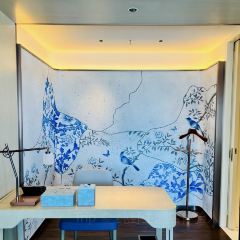 Lobby Lounge User Photo