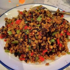 浩海火燒雲傣家菜(新天地店) User Photo