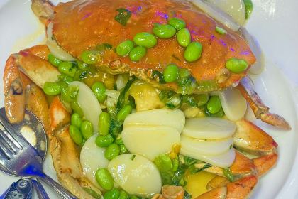 乙龍天 Skyview Fusion Cuisine