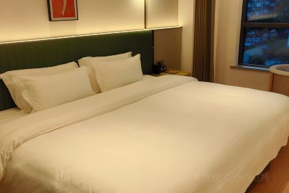 让鸭脑壳飞(京山店)