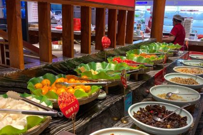 地瓜头等舱火锅料理(渝北店)