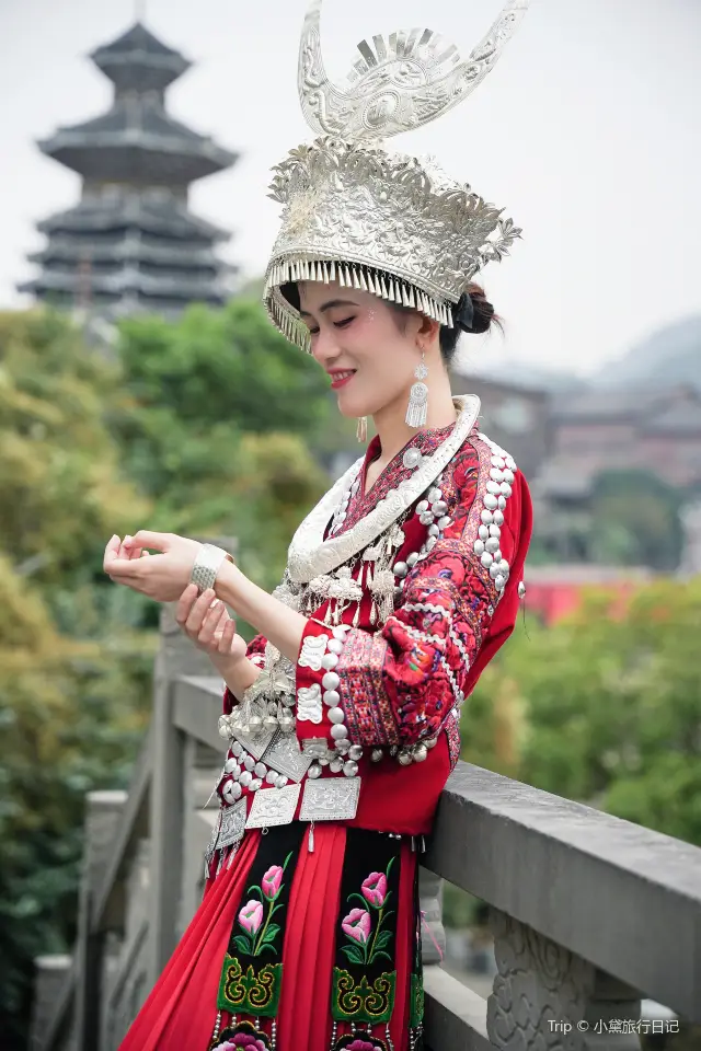 Miao Costume Experiences in Kaili