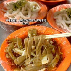 鸿记潞城甩饼店 User Photo