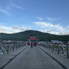禾木老村山庄 User Photo