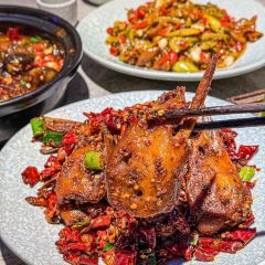 清晨落夜小酒馆 User Photo