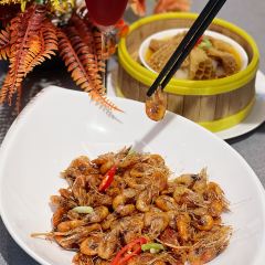 Shang Rong User Photo