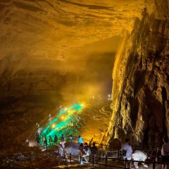 腾龙洞土家地坑吊锅 User Photo