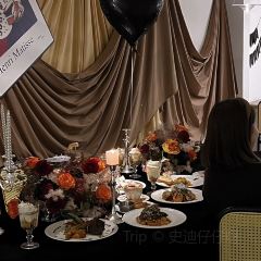 Cross Pub User Photo