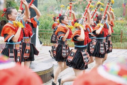 郴水瑶乡里菜(梨树山店)