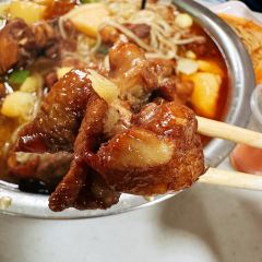 Qingzhenlaowuchao Chicken (tiedaokou) 여행 사진