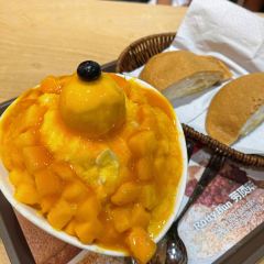 劳顶笨咖啡(延大店) User Photo