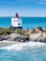 Stirling Point Lighthouse