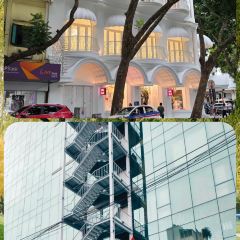 Banh Mi 25 User Photo