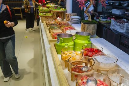 圣保罗自助海鲜烤肉店(兴城店)