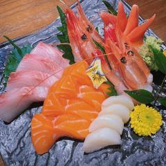 一豚轩·烧鸟·豚骨拉面(五四路店) User Photo