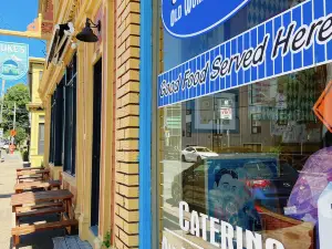 Hali Deli - Old World Delicatessen