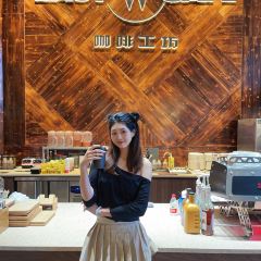 EASY·W咖啡工坊(爱民路店) User Photo