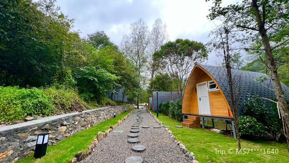 China's Most Beautiful Mountain Village Self-Driving Camp
