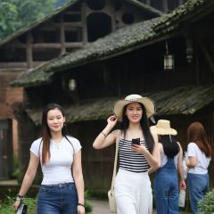 TU ZAO REN JIA CHAIHUO CHICKEN User Photo