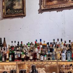 半两·咖啡书店·浮生是杯酒 여행 사진