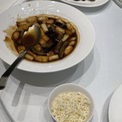 鲁班大酒店(溱水路店) User Photo