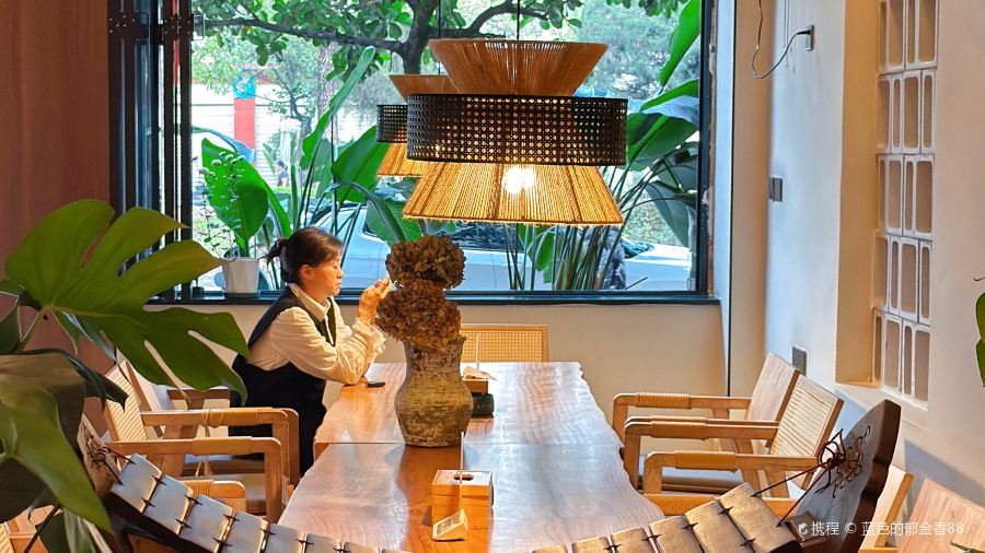 敏格拉吧缅甸餐厅(MinGaLaBar)