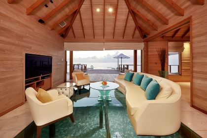 이타아 해저 레스토랑