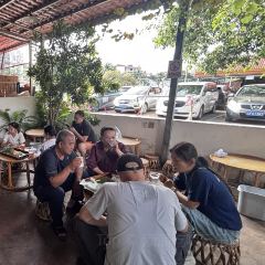 Ma Ma Lao User Photo