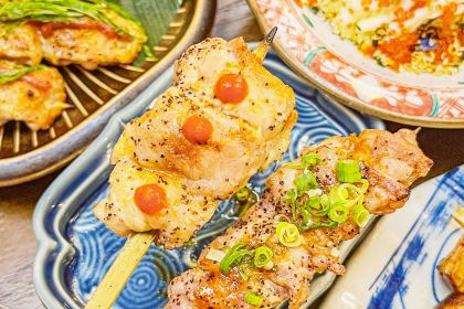 一豚轩·烧鸟·豚骨拉面(五四路店)