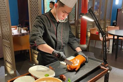 董鲁烤鸭(临河街店)