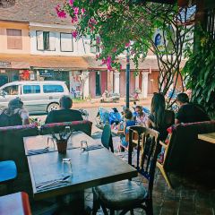 BOUANG Asian Eatery User Photo