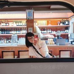 馬路隔壁羊駝咖啡BAR張用戶圖片