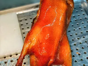 Pian Yi Fang жареная утка (Xian Yu Kou)