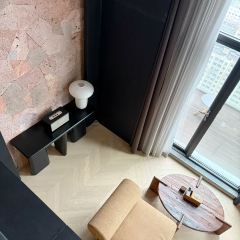 昆明喜舍清歡高空露台設計師飯店（昆明萬象城店）·歡BAR·高空泳池威士忌酒廊張用戶圖片