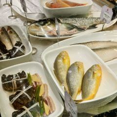 唔哩赞崇明私藏菜(凤阳路店) User Photo