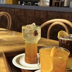 六月瓣咖啡 User Photo