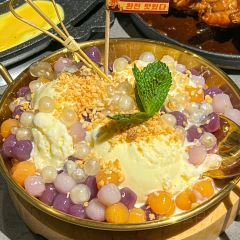 轻烧·韩式烤肉(洪山万科店) 여행 사진